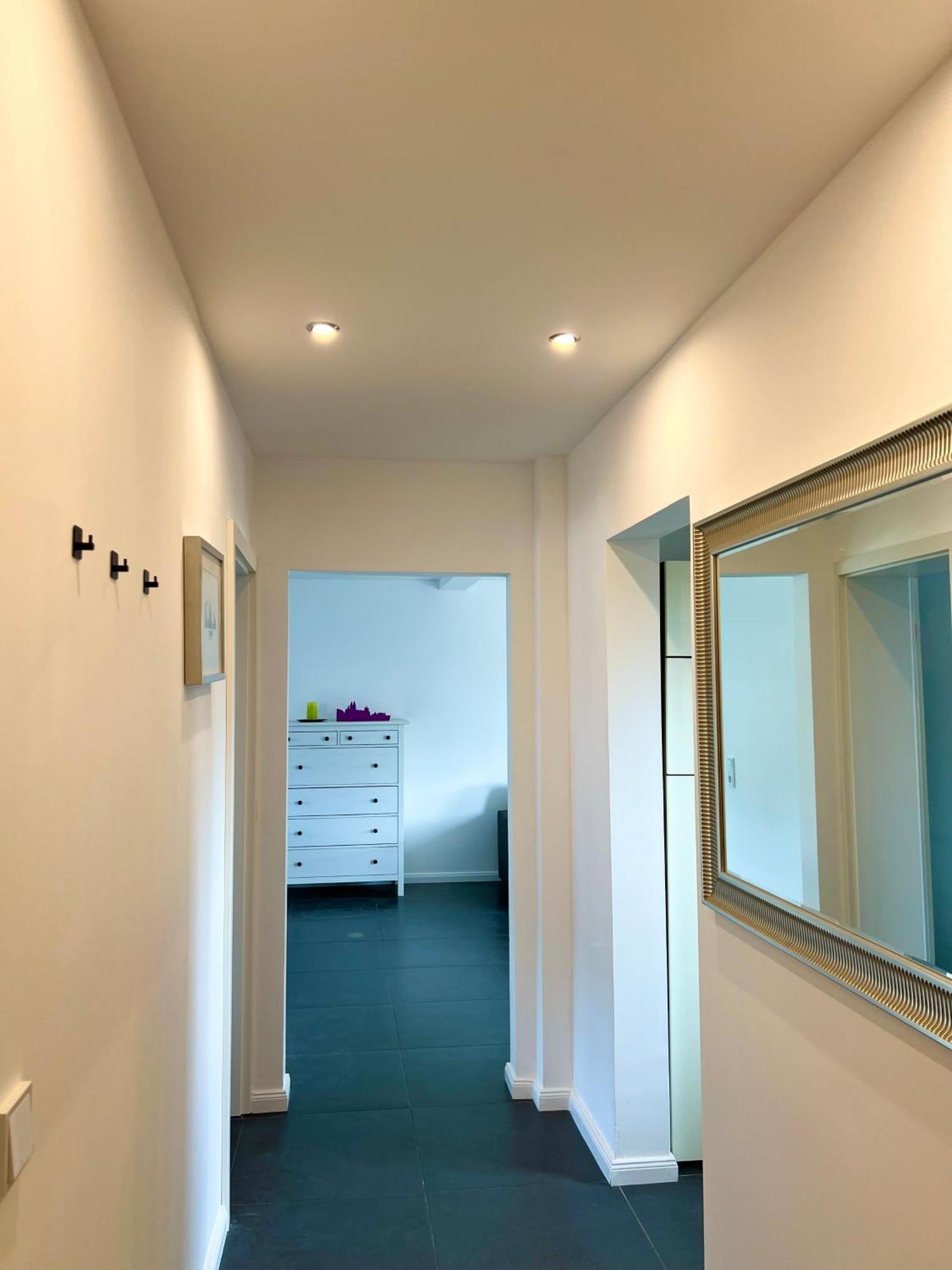 Elegante Apartment In Erftstadt Mit Balkon, Zentral, Bahnhof Nah, Phantasialand Bruehl Bei Cologne Esterno foto