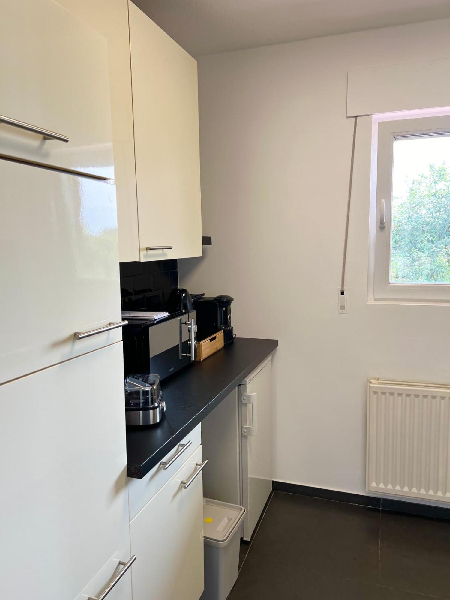 Elegante Apartment In Erftstadt Mit Balkon, Zentral, Bahnhof Nah, Phantasialand Bruehl Bei Cologne Esterno foto